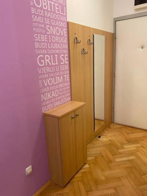 Apartament Self Check-in Studio With Wi-fi And Parking Place Zagrzeb